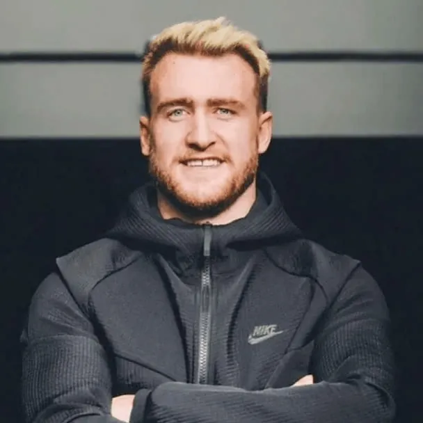 Stuart Hogg